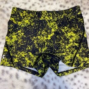 Under Armour Athletic shorts sz Sm